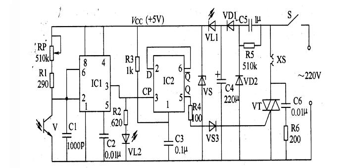 三极管组成的光控开关电路原理图