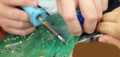 PCB板上片状元器件的拆卸技巧